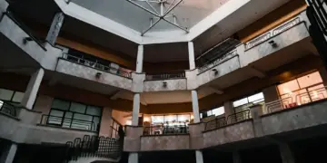 Mal-Mal Jombang Kelewat Jadul Bikin Warlok Lebih Senang Ngemal di Mojokerto atau Kediri Mojok.co