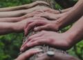 Orang Kampung yang Sekolah Tinggi Malah Paling Jarang Srawung Mojok.co