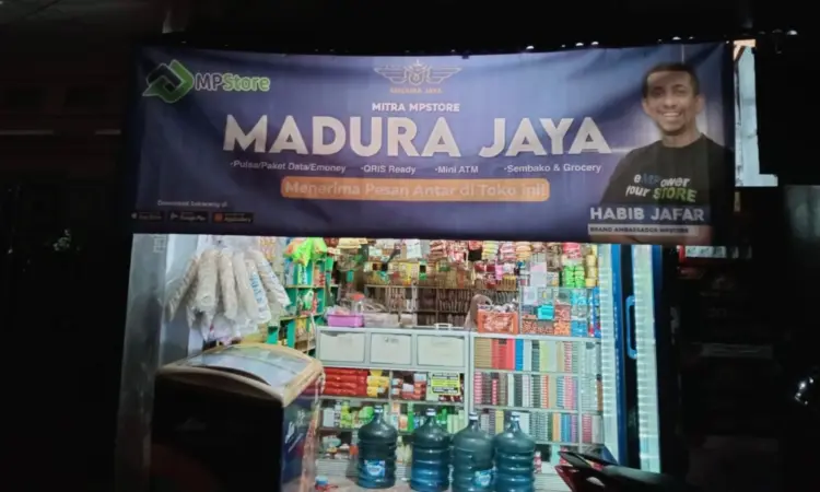 Tips Belanja di Warung Madura supaya Menjadi Pelanggan Kesayangan Pemilik Tokonya Mojok.co