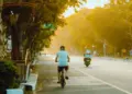 Di Balik Solo yang Syahdu Sehabis Hujan, Ada Ancaman yang Mengintai Pengguna Jalan Terminal