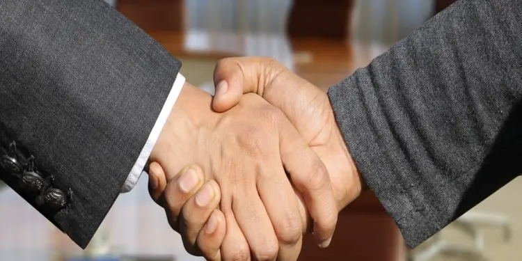 PMII Bangkalan Aneh, Paling Getol Mengkritik Pemkab, tapi Prokernya Selalu Bermanis-manis sama Pejabat