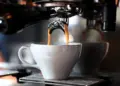 Pendekar Kopi dan Rojali, Musuh Alami Coffee Shop. Yang Satu Bikin Keder, yang Satu Bikin Pusing Owner