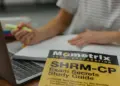 Derita Mahasiswa Jurusan Manajemen, Kena Label Nggak Masuk Akal, Mulai dari Sultan hingga Dicap Murahan Mojok.co