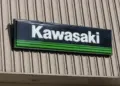 Krisis Identitas Kawasaki Brusky 125: Mencoba Terjun di Pasar Matic, tapi Blunder. Jiplaknya Kebangetan!