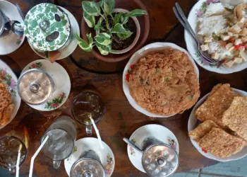 Kopi Klotok Tidak Lagi Menarik, Warga Jogja Pilih Menghindar (Wikimedia Commons)