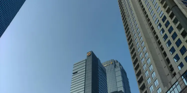 Sisi Gelap Budak Elite di Jalan Jenderal Sudirman Jakarta (Unsplash)