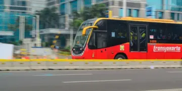Pengalaman Pertama Merantau Kerja di Jakarta: Empat Hari Bolak-balik Tangsel-Jaktim Sudah Trauma Mojok.co