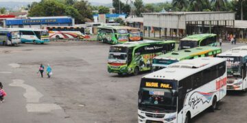 Terminal Cileungsi Bogor Merekam Nasib Angkot Rute Pendek yang Makin Sekarat Mojok.co