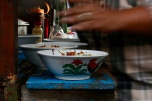 Jangan Samakan Bubur Ayam Jakarta dan Cirebon, Mereka Beda!