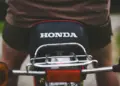 Pengalaman Naik Honda Win 100 di Tanah Rantau Adalah Mimpi Buruk, Hidup Tambah Repot Mojok.co