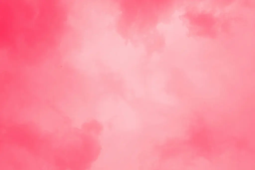 Sebagai Warga Jember, Saya Sudah (Amat) Muak dengan Warna Pink!