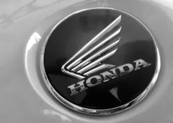 Kenapa banyak pemilik motor Honda trauma servis di AHASS? (Unsplash)