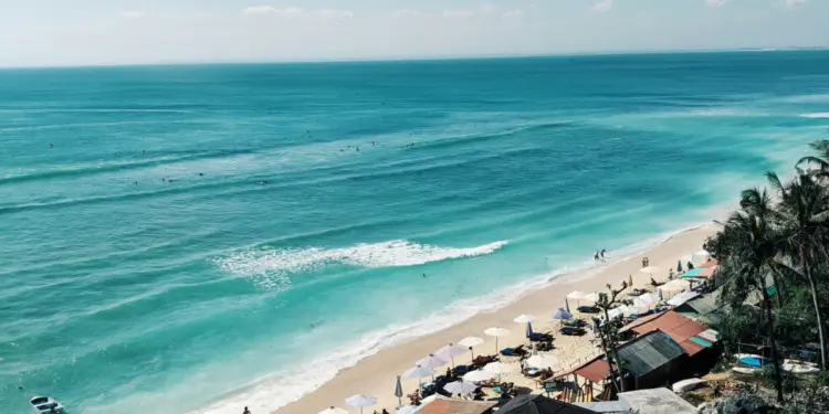 Kenapa orang Bali jarang liburan ke pantai? (Unsplash)