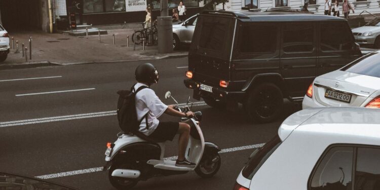 Motor matic itu kutukan yang selalu rusak kalau saya punya uang (Unsplash)