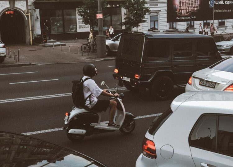 Motor matic itu kutukan yang selalu rusak kalau saya punya uang (Unsplash)