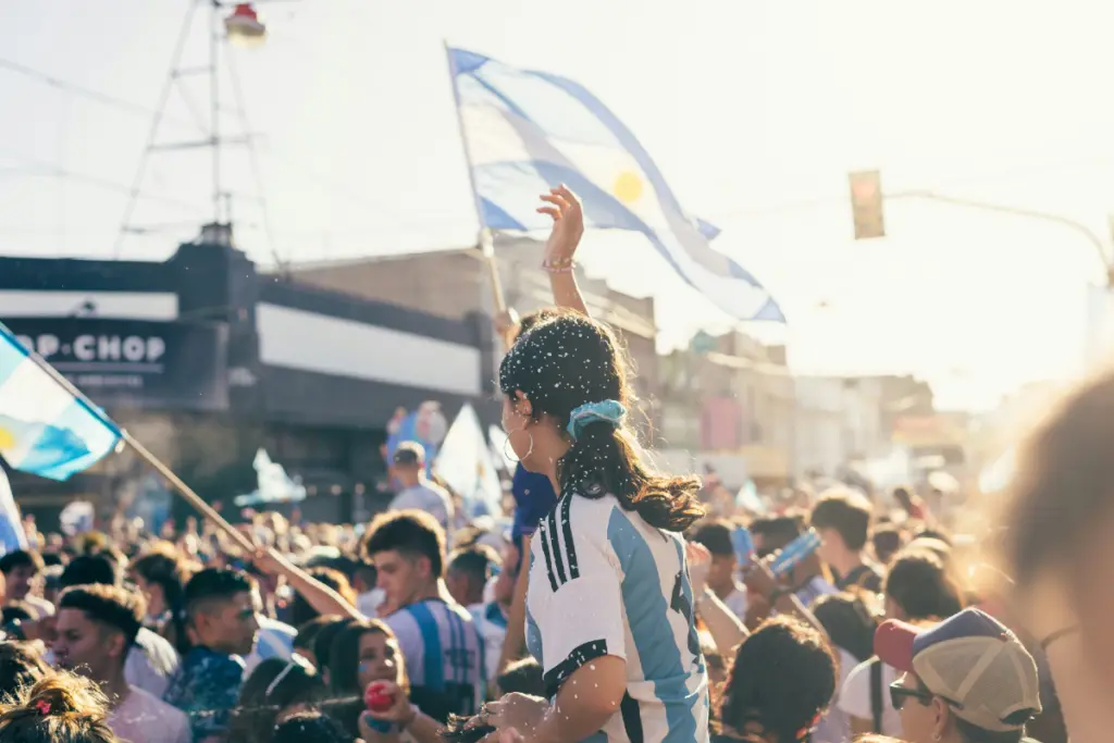 Nuduh semua fans Argentina pendukung zionis itu memang tolol (Unsplash)