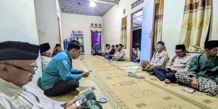 Tahlilan di Sumatera beda dengan Jawa, tidak 7 hari penuh dan dihadiri perempuan Mojok.co