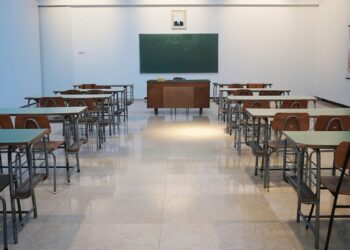 Orang tua masa kini lebih percaya sekolah swasta daripada sekolah negeri Mojok.co