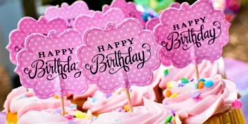 Kecewa pada teman yang tidak mengucapkan selamat ulang tahun, saya jadi belajar tidak berekspektasi pada manusia Mojok.co