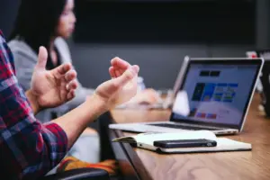 MagangHub Kemnaker bukan tempat cari magang, tapi wadah menguji kesabaran para fresh graduate Mojok.co