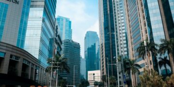 Tarif parkir SCBD Jakarta bikin syok, bisa buat dua kali makan di kampung  Mojok.co