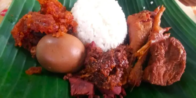 Wahai Haters Masakan Jawa, Manis Itu Bukan Dosa, Lidah Kalian Saja yang Rewel