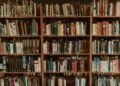 Perpustakaan Kota Batu salah satu tempat terbaik di kota ini, sayang belum banyak orang yang tahu dan mengunjunginya Mojok.co
