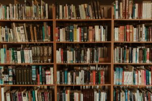 Perpustakaan Kota Batu salah satu tempat terbaik di kota ini, sayang belum banyak orang yang tahu dan mengunjunginya