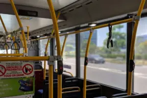Menolak lupa bus jalur 15 Jogja yang punya trayek terpanjang dan berjasa untuk pelajar Mojok.co