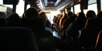 Harapan Jaya dan Pelita Indah, duo maut bus Tulungagung yang bikin banyak penumpang trauma Mojok.co