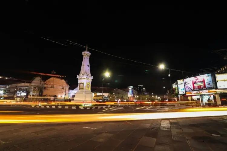 Kebiasaan aneh orang Jogja yang dahulu saya nyinyirin, tapi kini malah saya tiru Mojok.co
