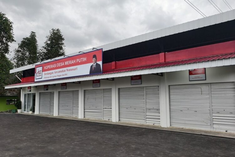Hal-hal yang bisa dilakukan di Kopdes Merah Putih selain belanja Mojok.co