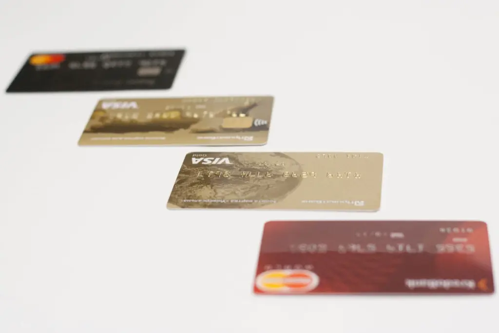 Kartu kredit, contoh terbaik bahwa dunia hanya ramah sama orang kaya