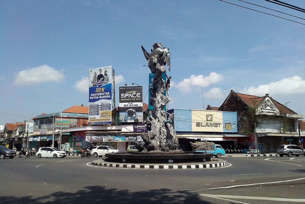 7 hal yang hanya dipahami warlok Kebumen, orang luar pasti bingung Mojok.co