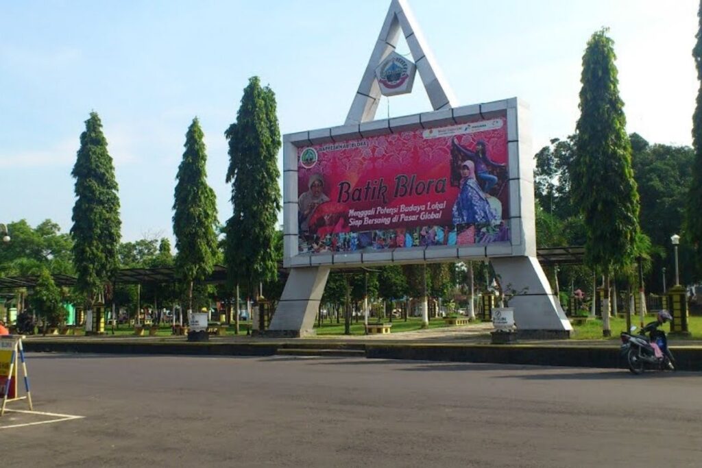 Dear Pemkab Blora, daerahmu bisa lebih unggul dari Bojonegoro kalau hal-hal ini dibenahi Mojok.co