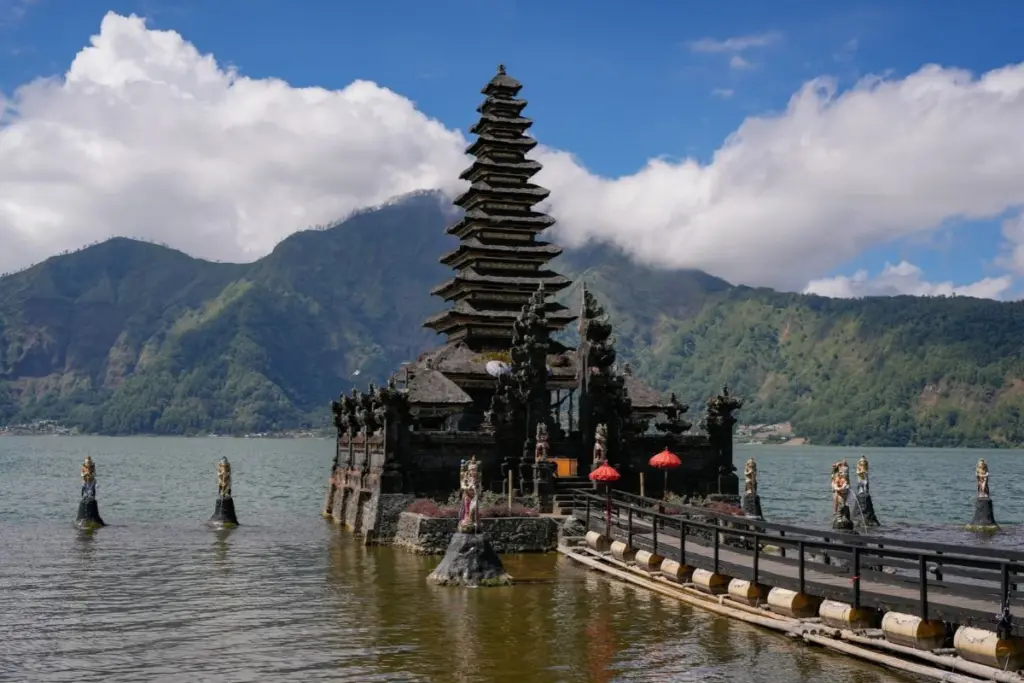 Begini cara hemat warlok Banyuwangi berwisata ke Bali  Mojok.co