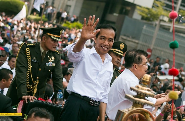 Drama Jokowi sebagai Cowok yang Tak Kunjung Nembak