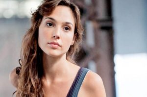 Seandainya Gal Gadot Menggantikan Ladya Cheryl di AADC 2