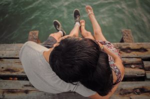Tahu Apa Kamu tentang Apa yang Bikin Cewek Bahagia?