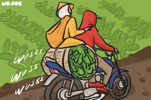 Modifikasi Motor Para Petani untuk Mendaki Gunung Lewati Lembah
