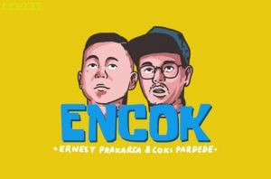 Membandingkan Strategi Jualan ‘Joke’ SARA Ernest Prakasa dengan ‘Dark Joke’ Coki Pardede