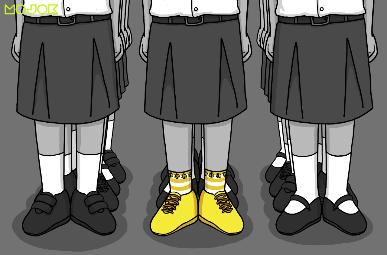 Sepatu sekolah.MOJOK.CO