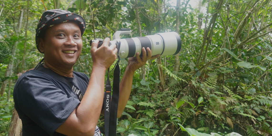 Anang Batas: Meneng Sakayange Demi Motret Burung