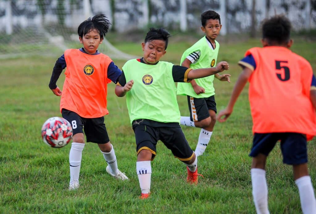Kata @mafiawasit Mengapa Sepakbola Indonesia Gitu-gitu Aja