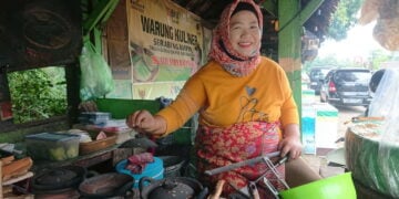 Penjual serakbi ngampin mojok.co