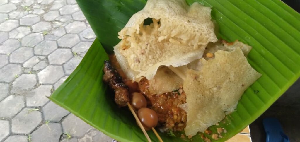 sego pecel tumpang mbah mi mojok.co