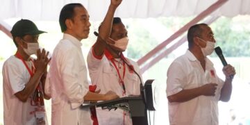 Jokowi minta relawan Projo untuk tidak kesusu