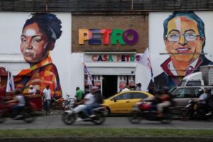 Mantan Gerilyawan Jadi Presiden, Kolombia Siap Gratiskan Biaya Kuliah