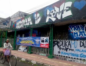 Mural di Pojok Beteng Wetan, Mataram is Love