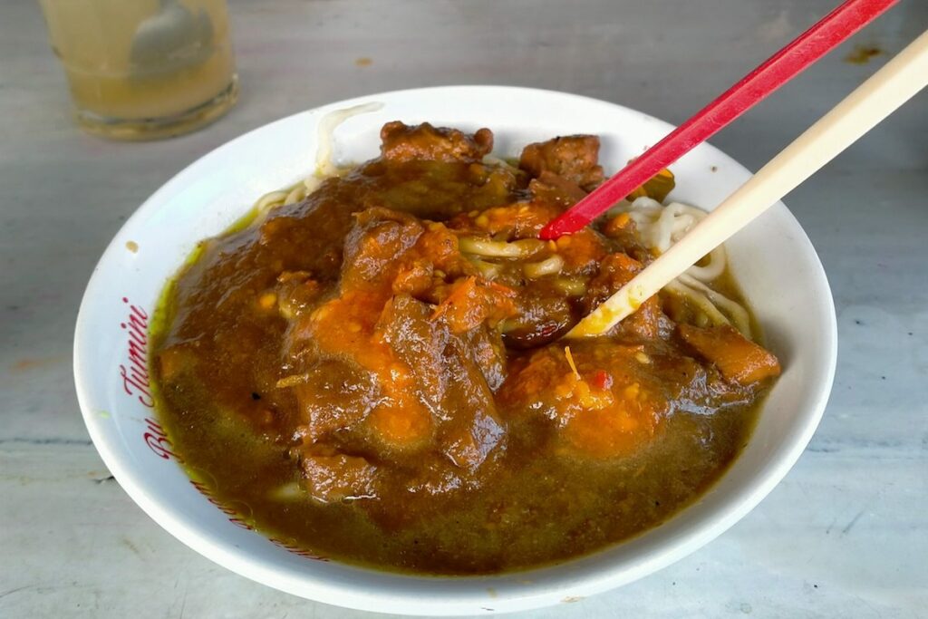 Mie ayam Bu Tumini, salah satu mie ayam di Jogja.